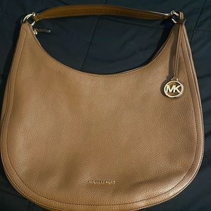 Michel Kors Shoulder Bag